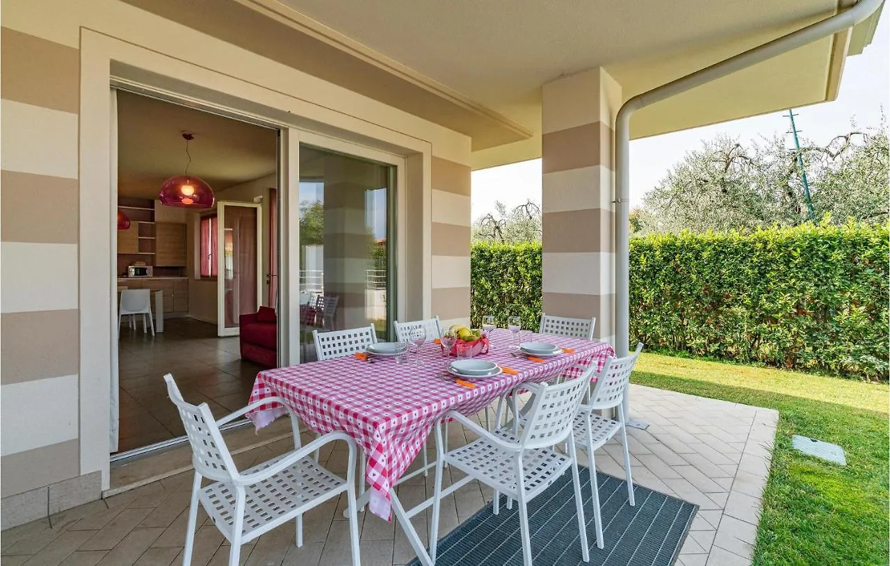 Raffa Cozy Apartment In Puegnago Sul Garda With Wifi