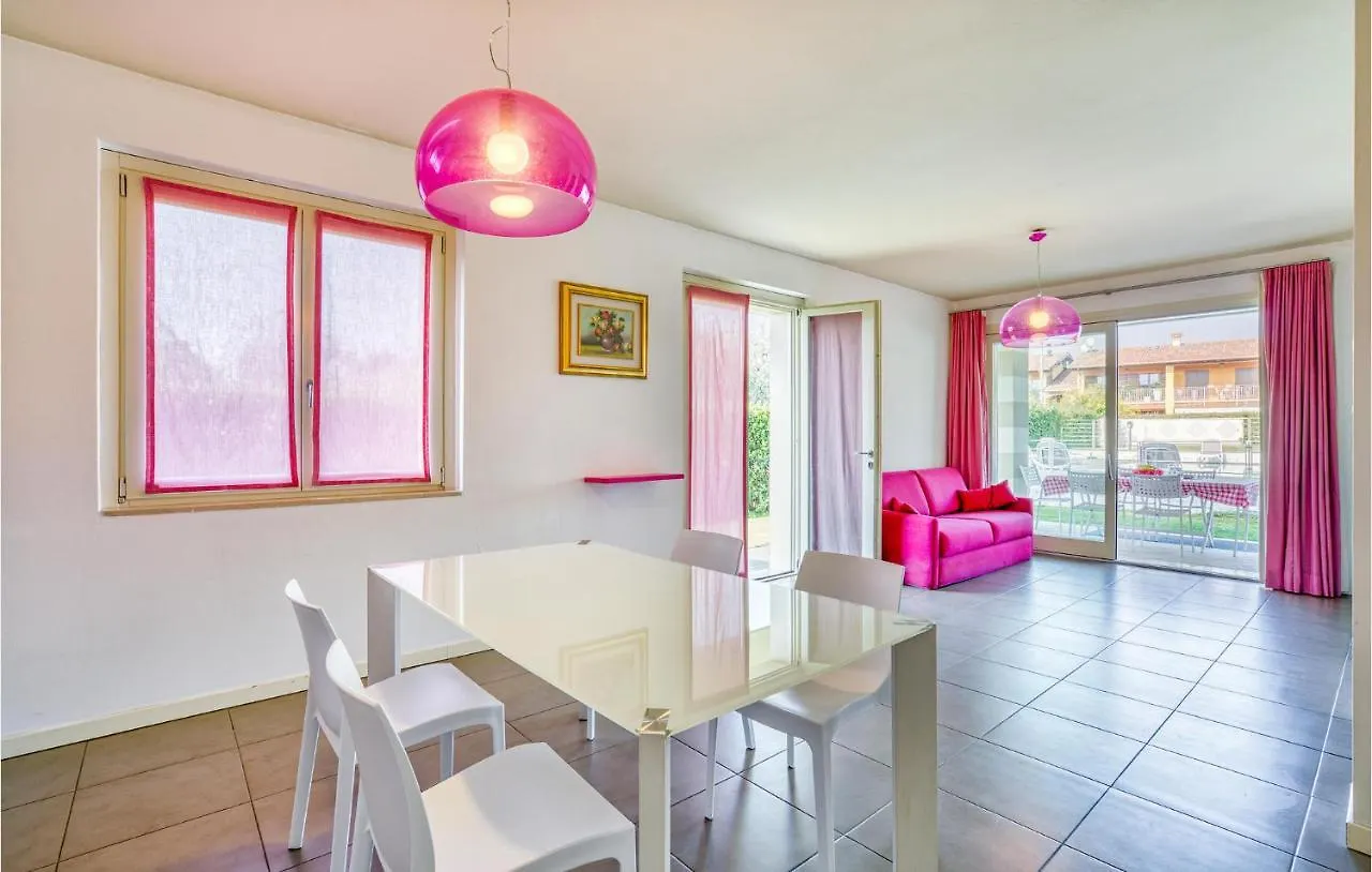 Raffa Cozy Apartment In Puegnago Sul Garda With Wifi 0*,  איטליה